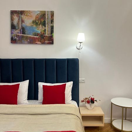 Siesta Apartment On Stefanyka Lviv Exterior foto